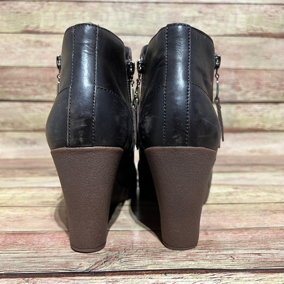 Ugg Brown Leather Meredith Wedge Ankle Boots - Picture 6 of 10